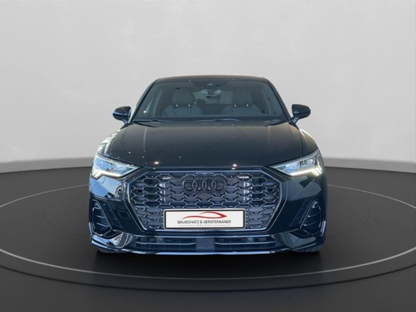 Bild über Audi Q3 Sportback TFSI 110 kW S tronic - für weitere Informationen kontaktieren Sie den Audi Partner