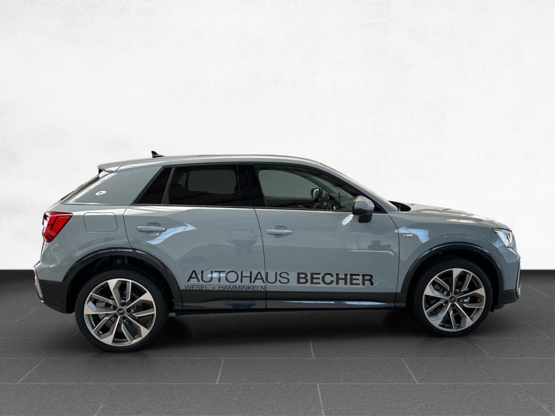 Audi Q2 S line