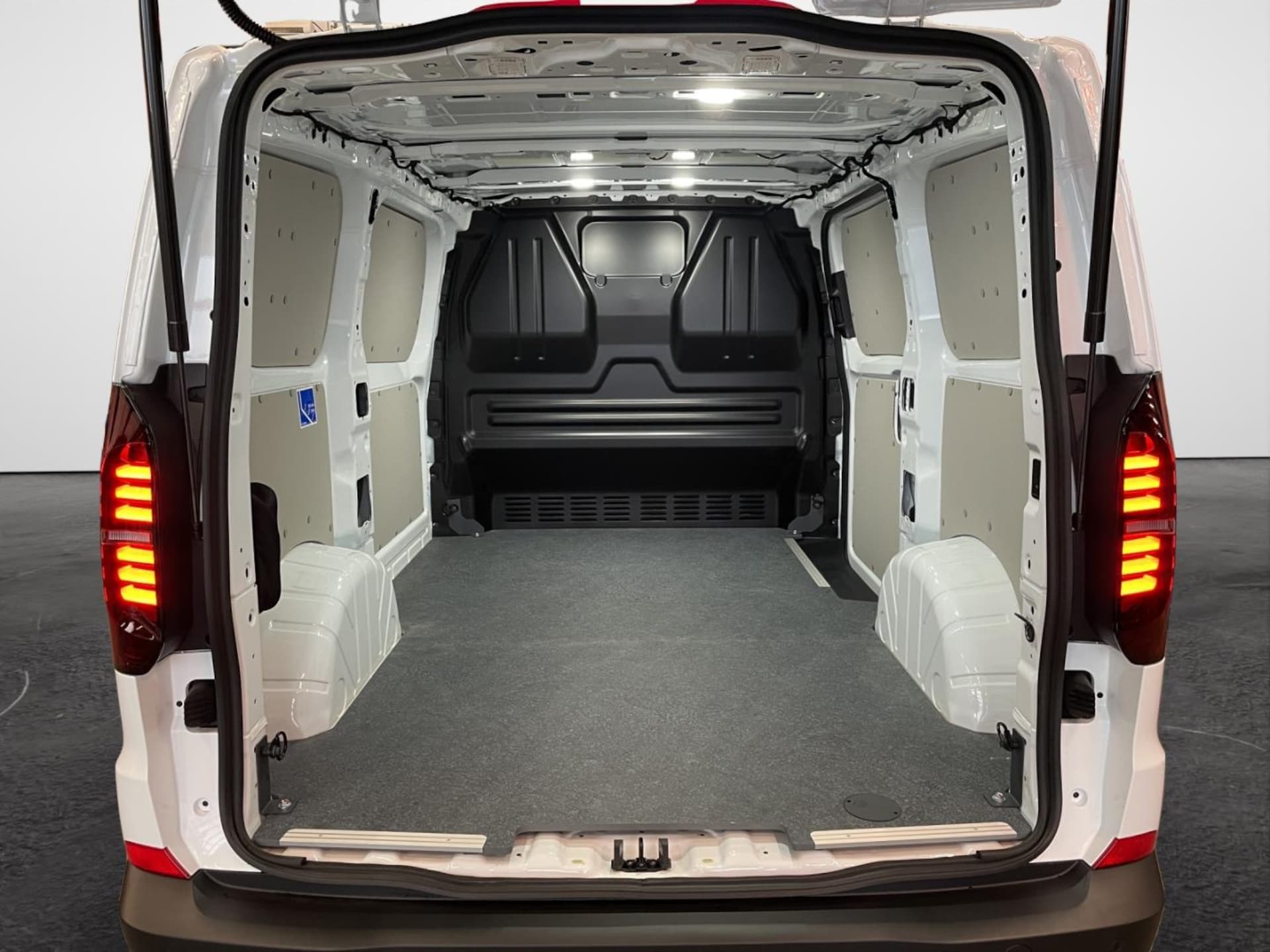 Volkswagen Transporter Kasten kurzer Radstand
