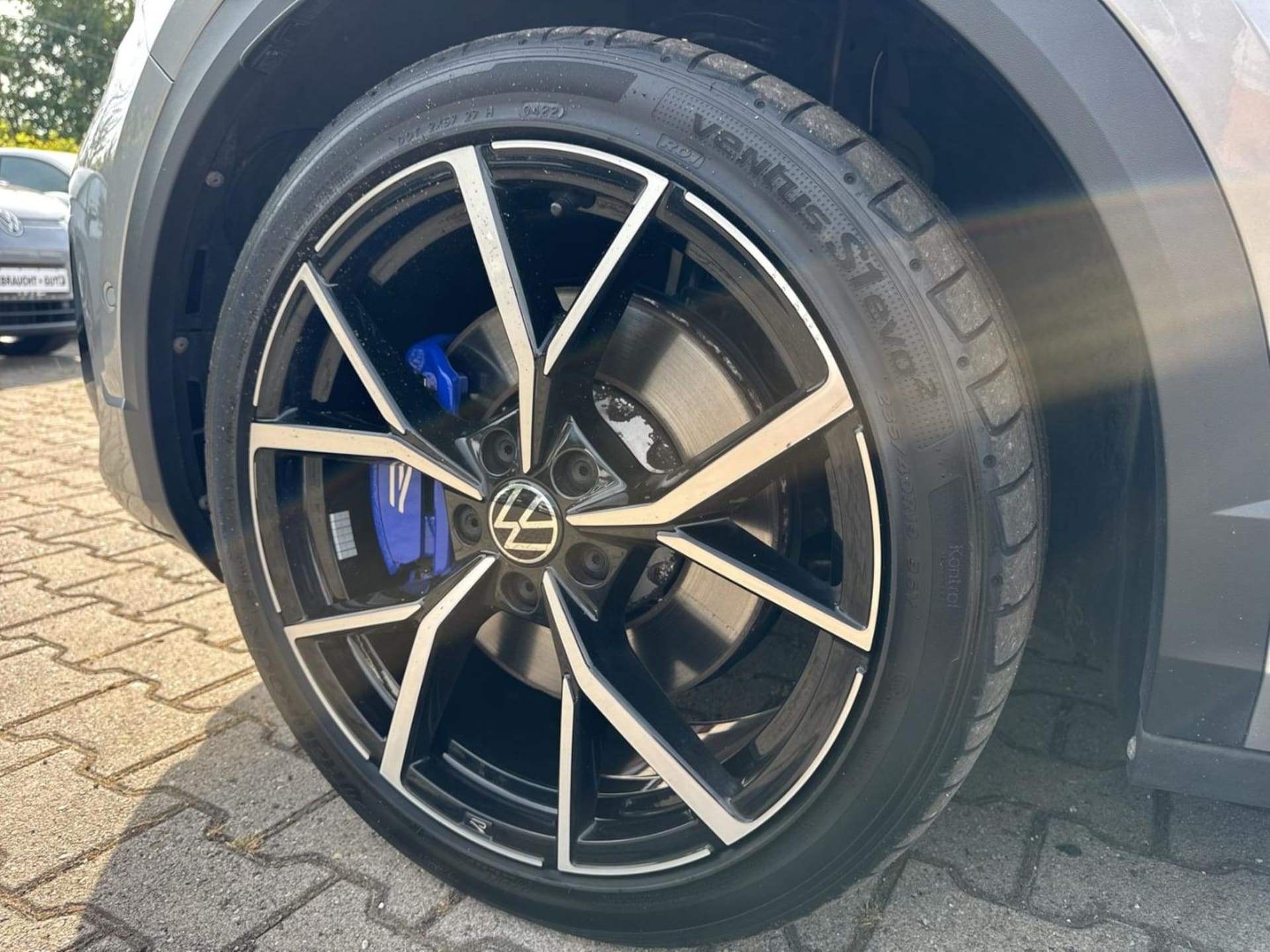 Volkswagen T-Roc R
