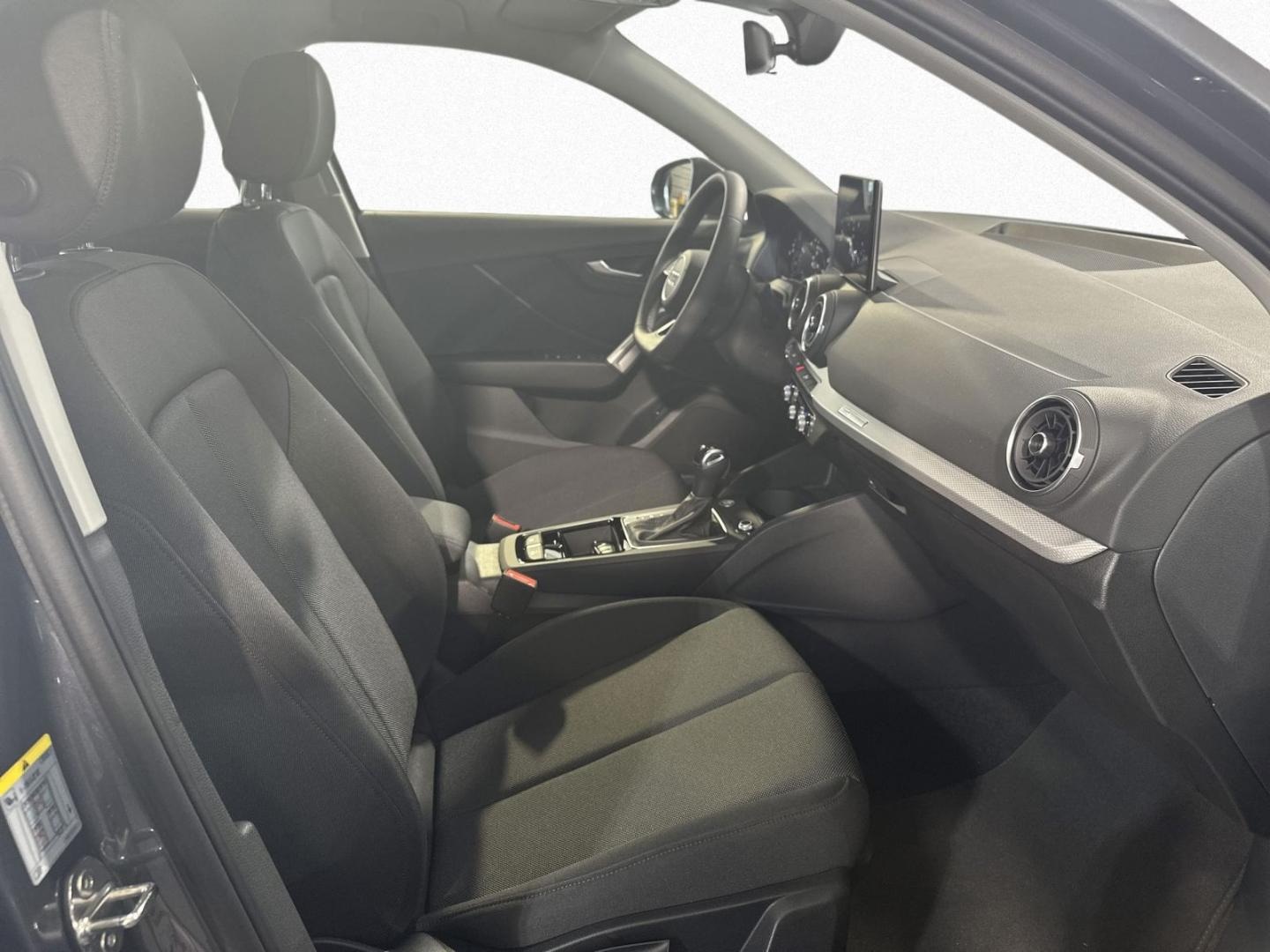 Bild über Audi Q2 S line 35 TFSI S tronic - für weitere Informationen kontaktieren Sie den Audi Partner