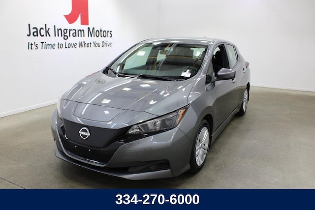 2025 Nissan LEAF