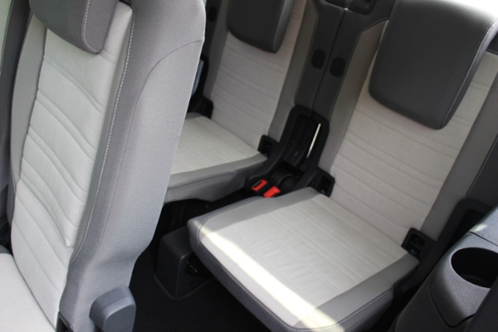 Volkswagen Touran – Bild 13