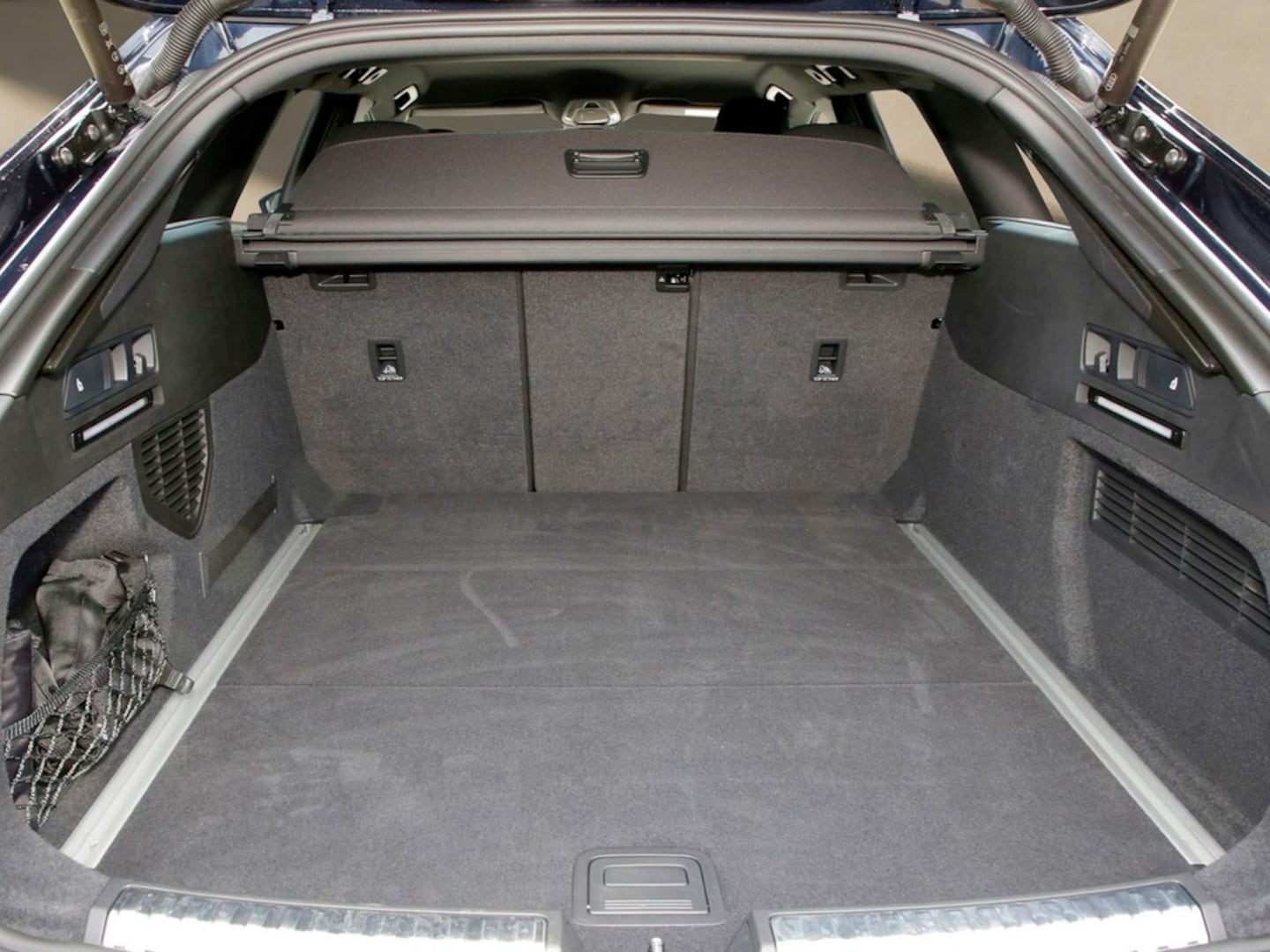 Bild über Audi A6 Avant edition one TDI quattro 150 kW S tronic - für weitere Informationen kontaktieren Sie den Audi Partner