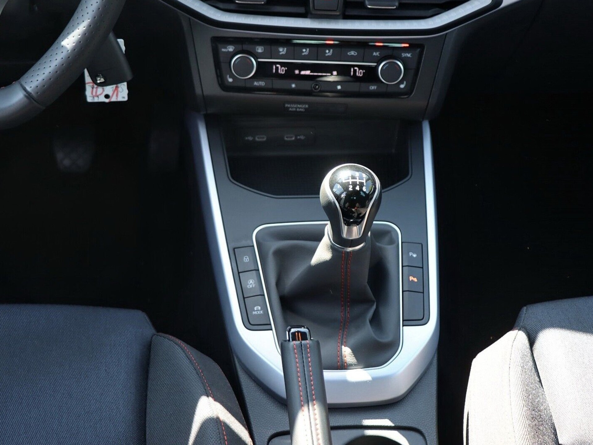 SEAT Arona FR