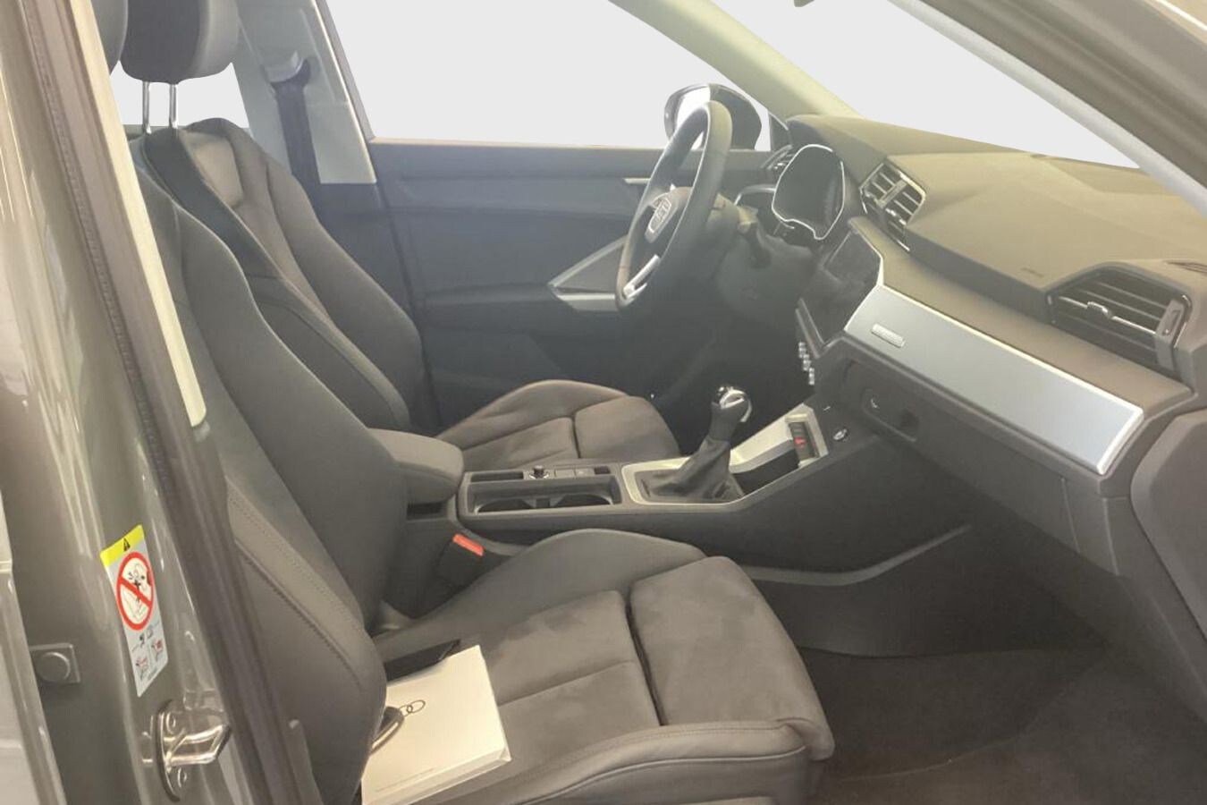 Image about Audi Q3 S line 35 TFSI S tronic
