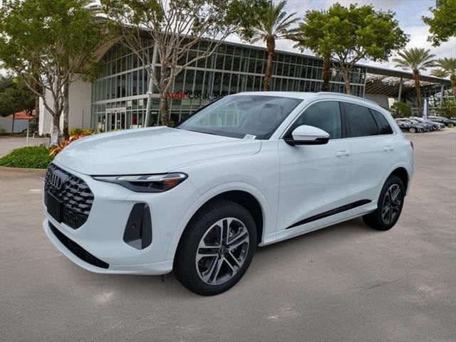 2025 Audi New Q5 Premium's photo