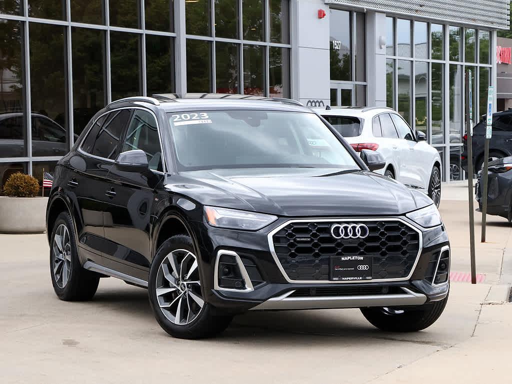 2023 Audi Q5 45 Premium Plus's photo