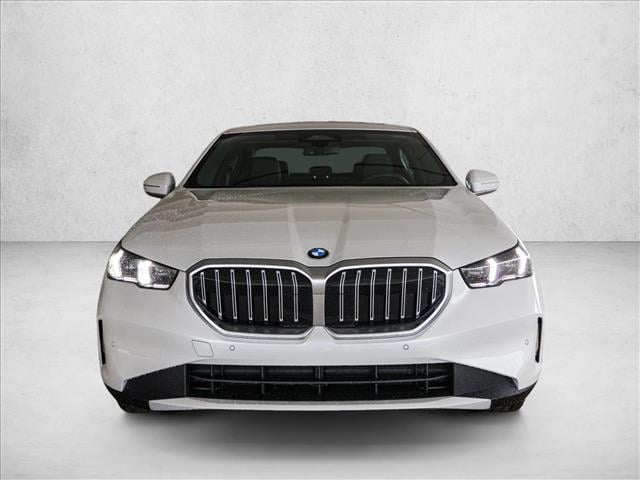 2025 BMW 530i
