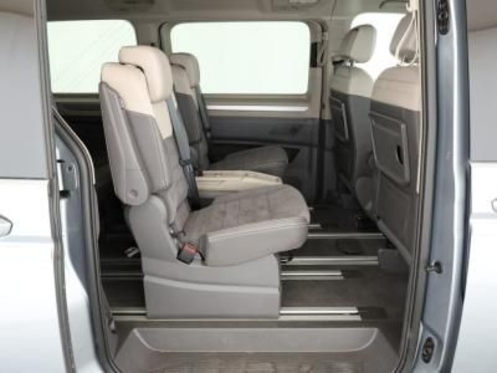 Volkswagen Multivan Langversion – Bild 6