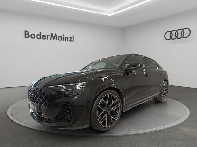 Audi RS Q8 SUV