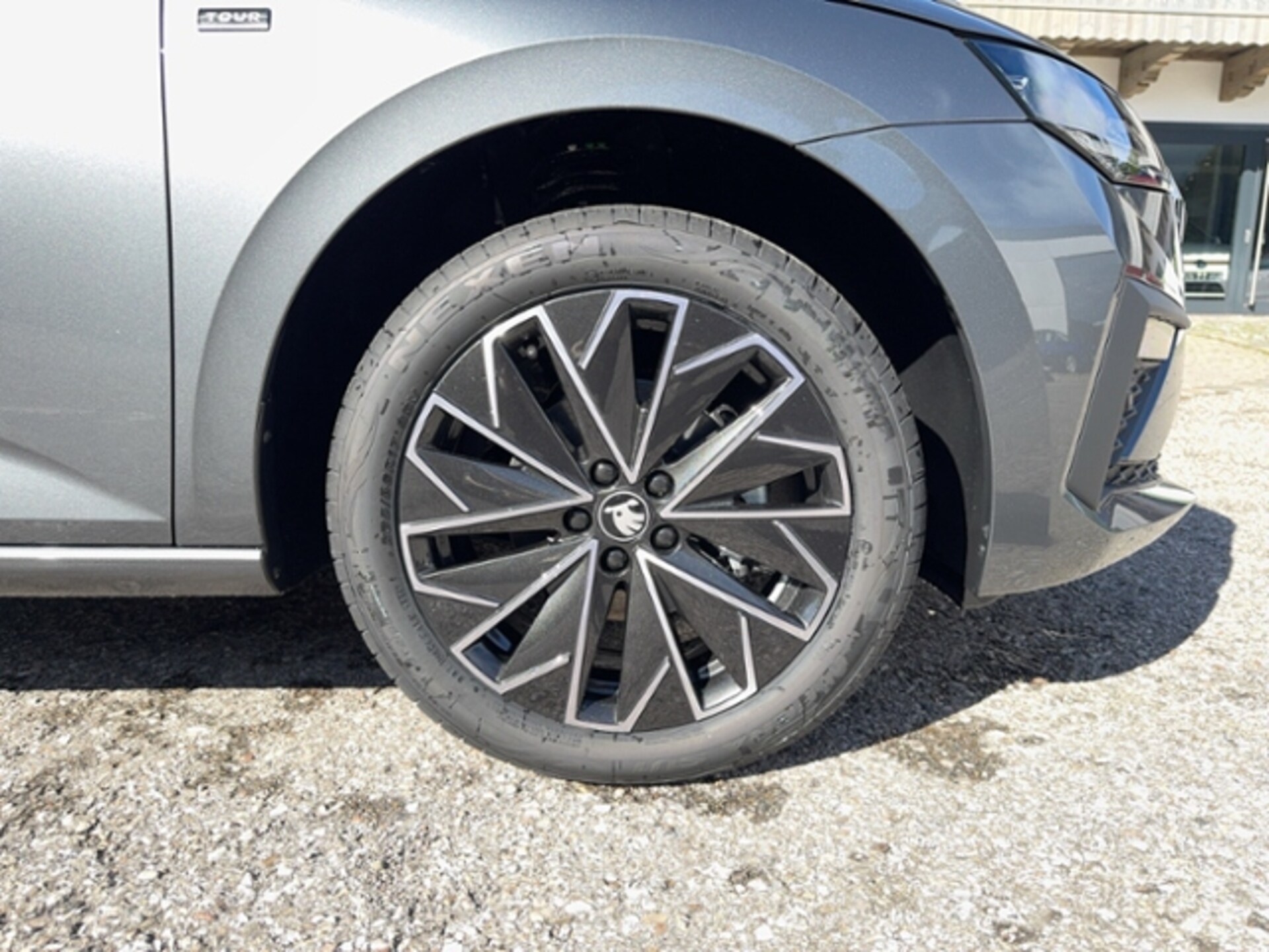 Skoda Scala Tour