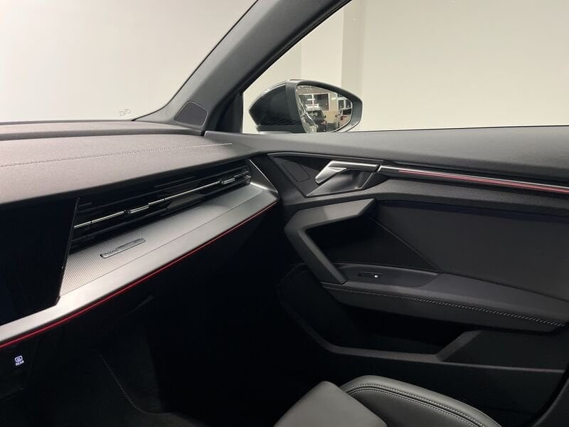 Immagine di Audi A3 Sportback TFSI e S line edition 45 TFSI e 180 kW (245 CV) S tronic - Vista: for more details contact your dealer