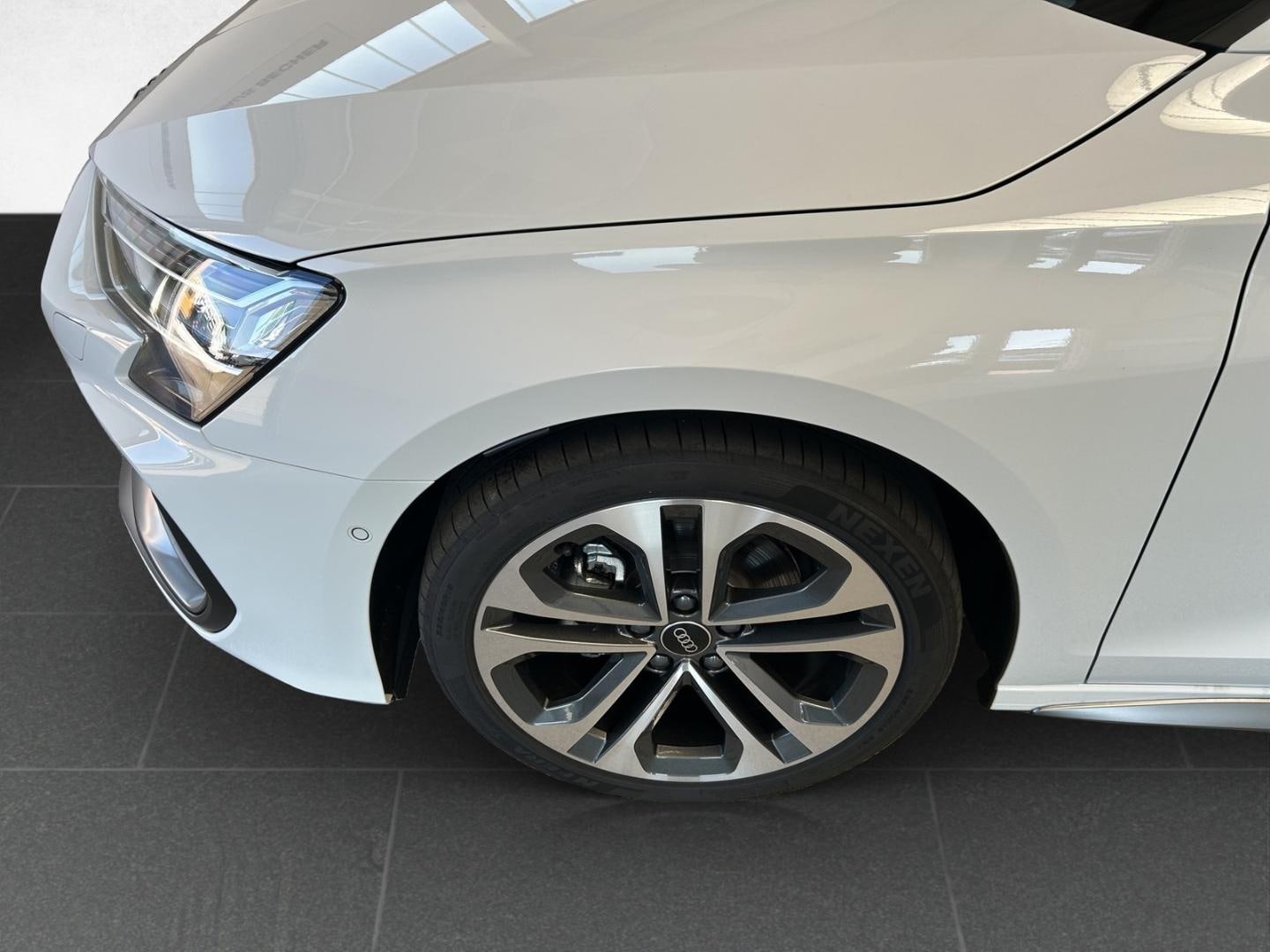 Bild über Audi A3 Sportback S line 35 TFSI S tronic - für weitere Informationen kontaktieren Sie den Audi Partner