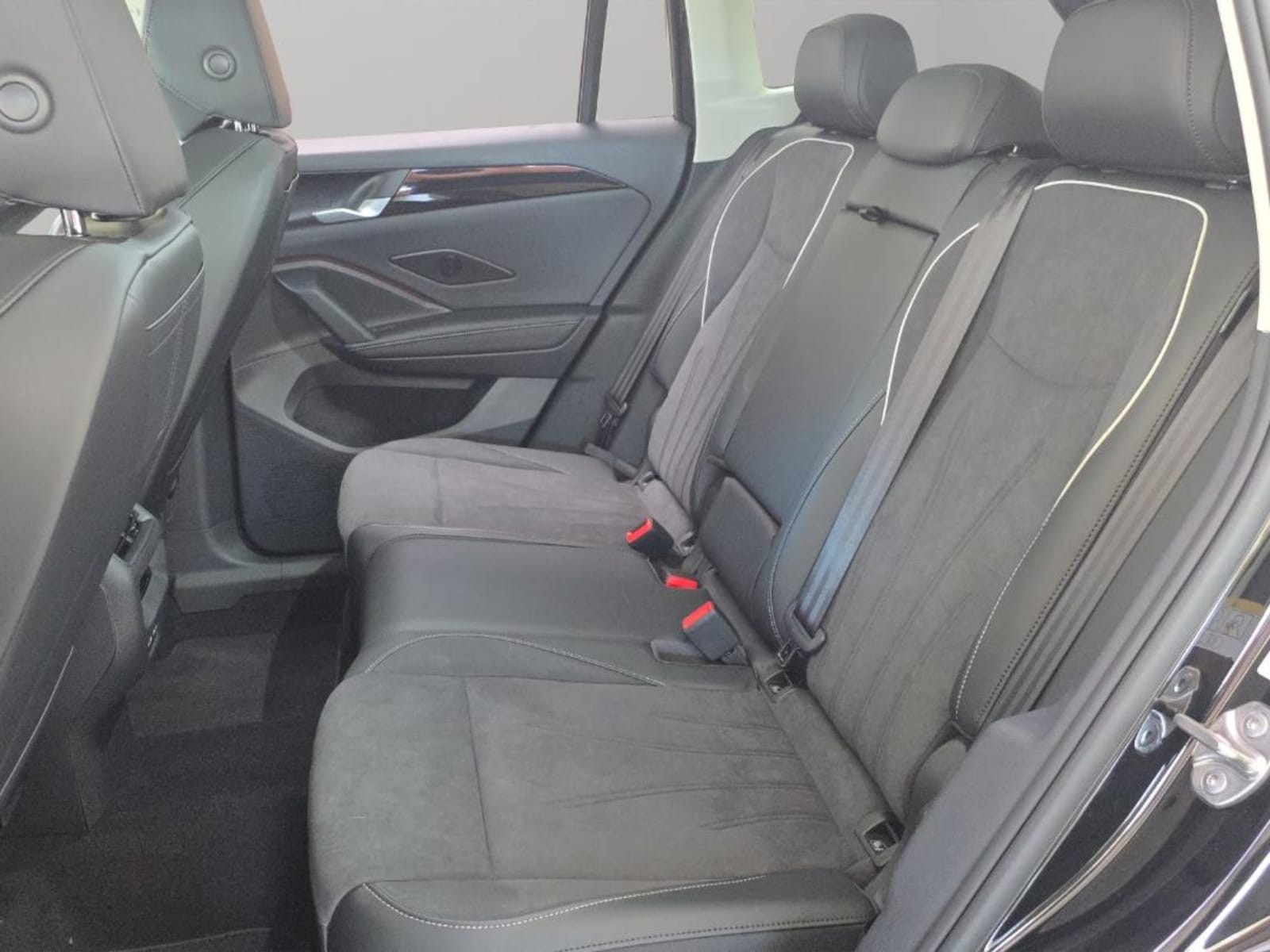 Volkswagen Tiguan – Bild 15