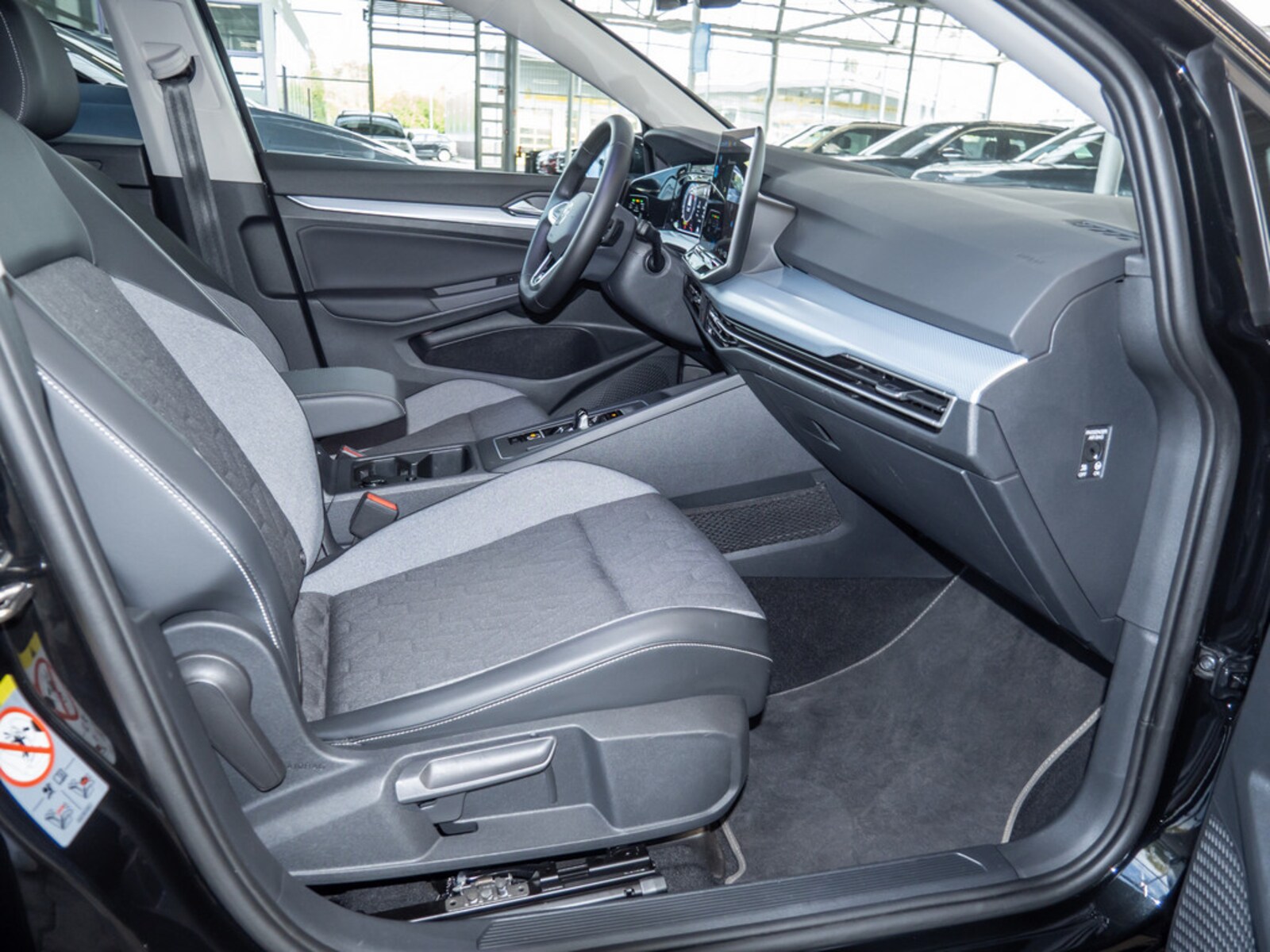 Volkswagen Golf Variant – Bild 2