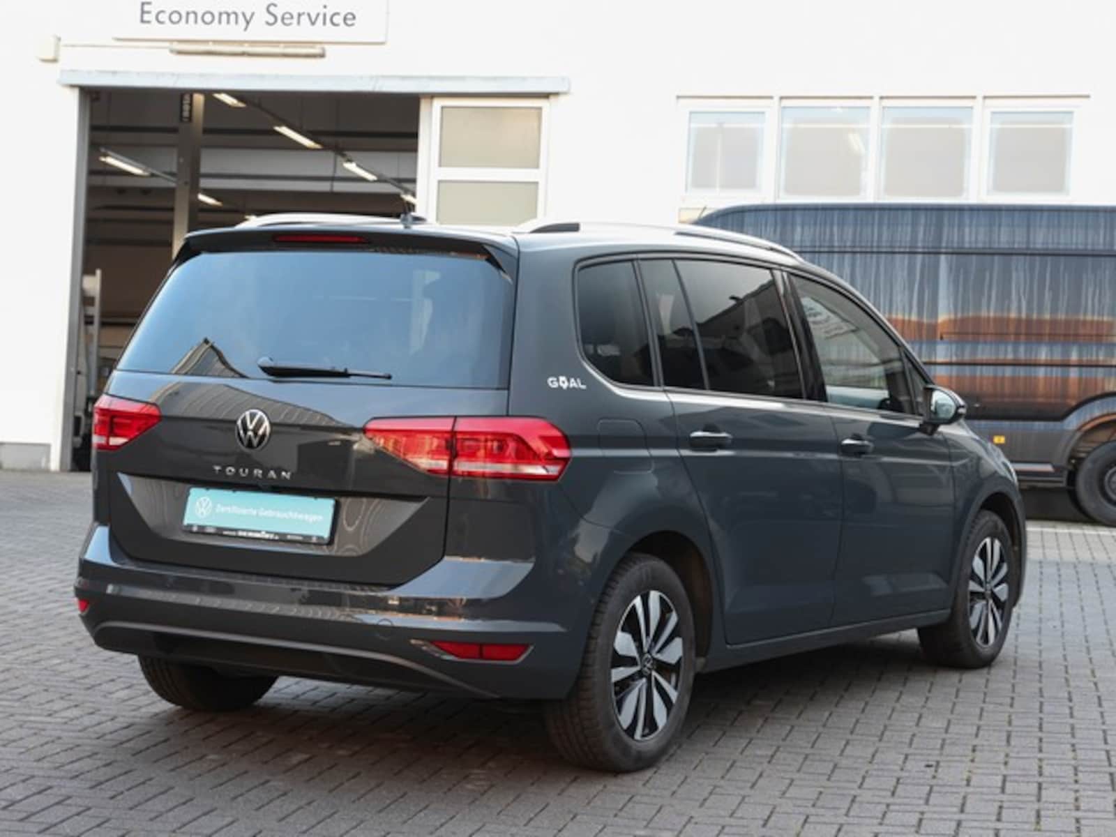Volkswagen Touran – Bild 2