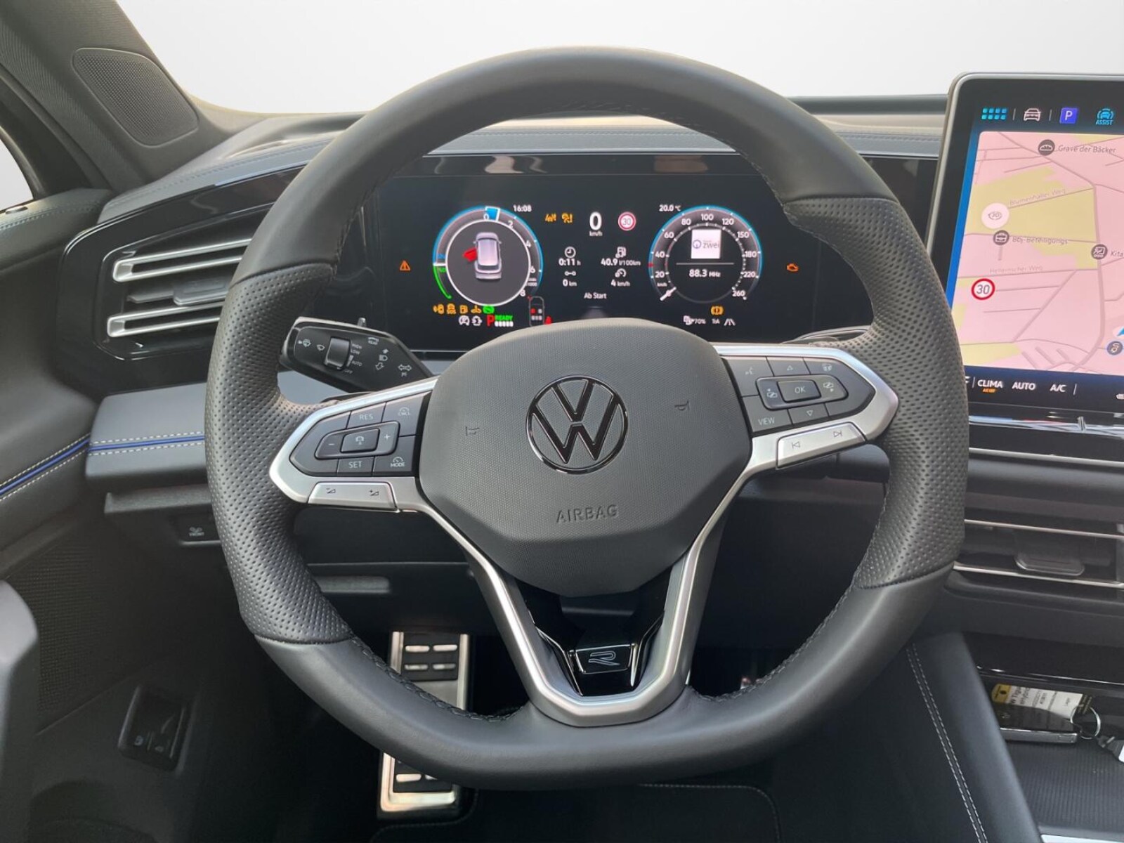 Volkswagen Tiguan – Bild 10