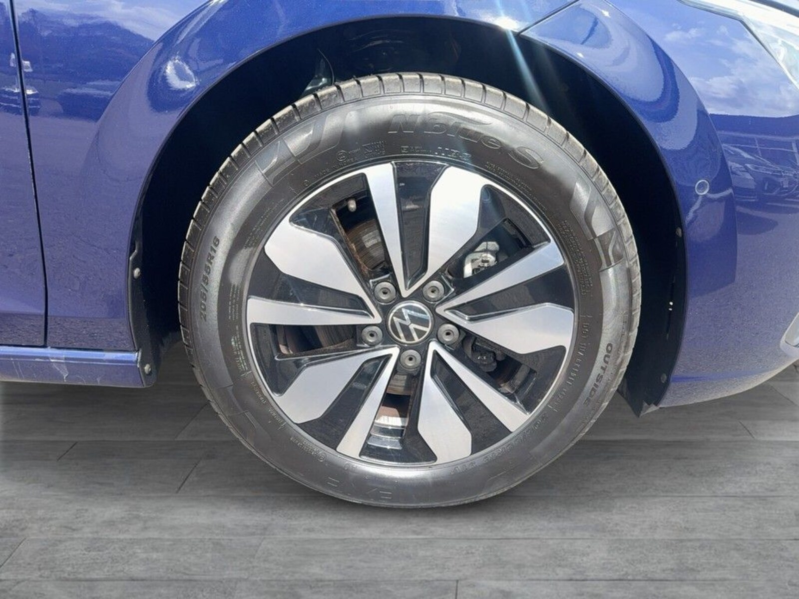 Volkswagen Golf – Bild 8
