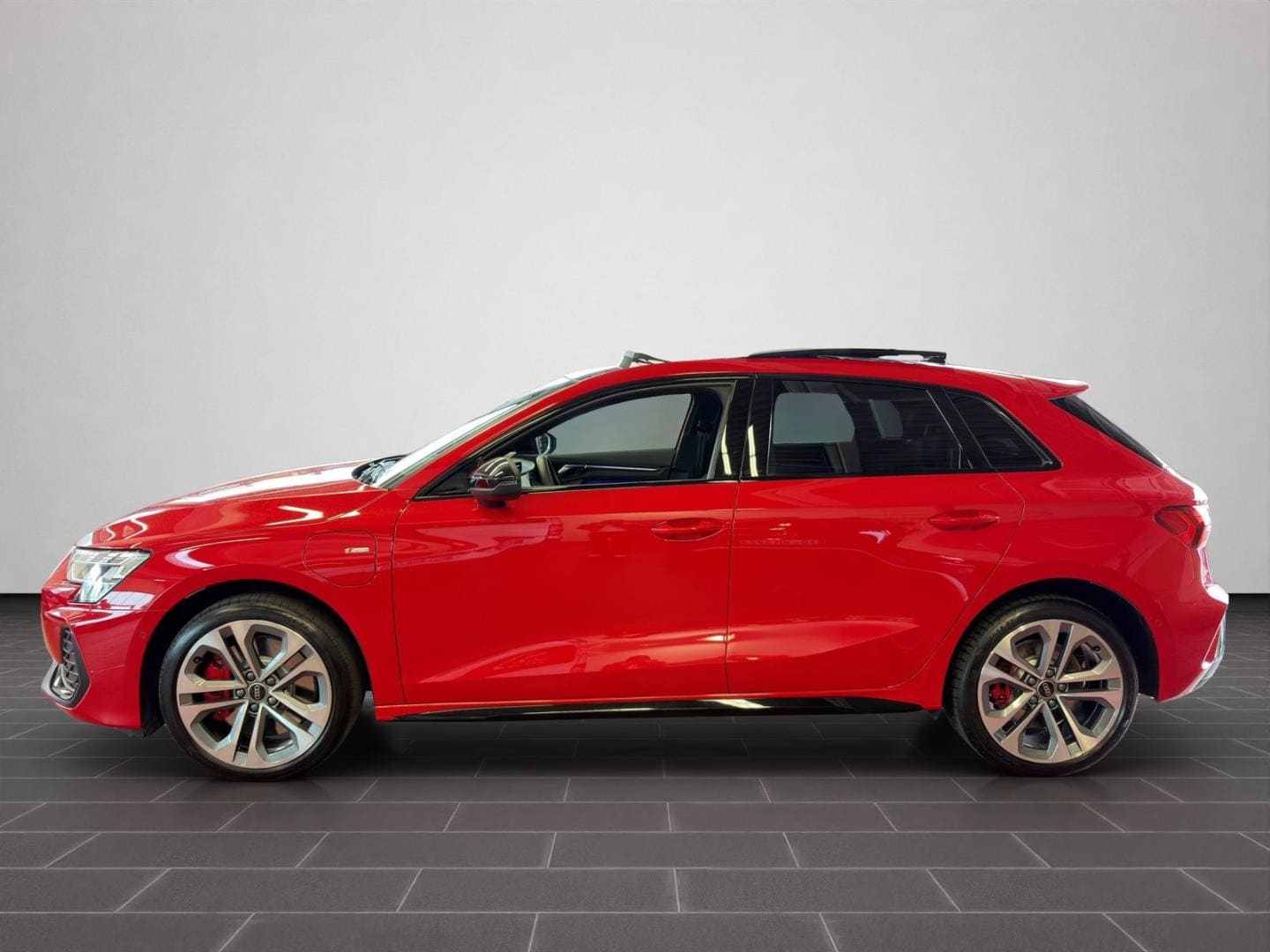 Bild über Audi A3 Sportback TFSI e TFSI e 200 kW S tronic - für weitere Informationen kontaktieren Sie den Audi Partner