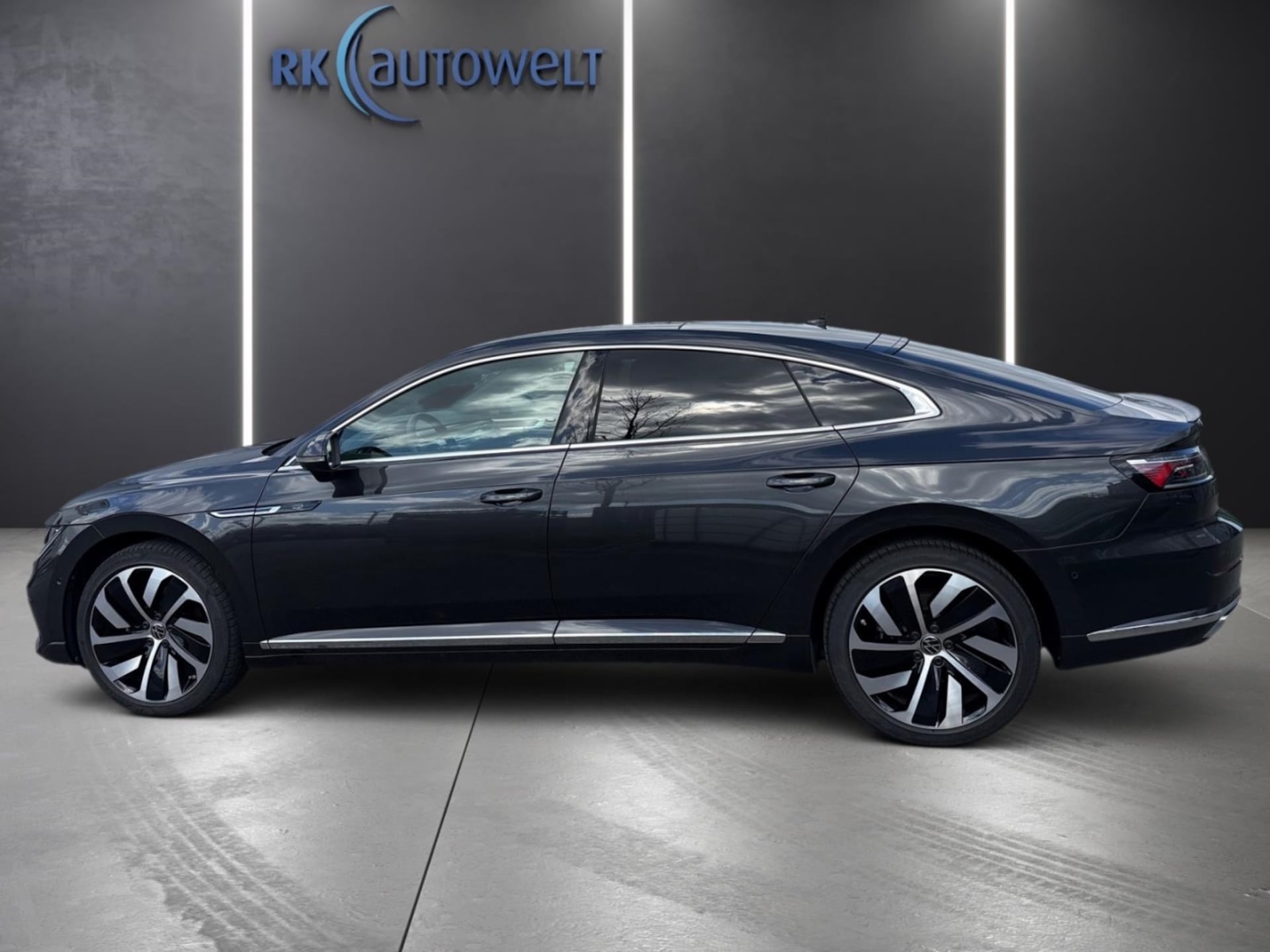 Volkswagen Arteon R-Line