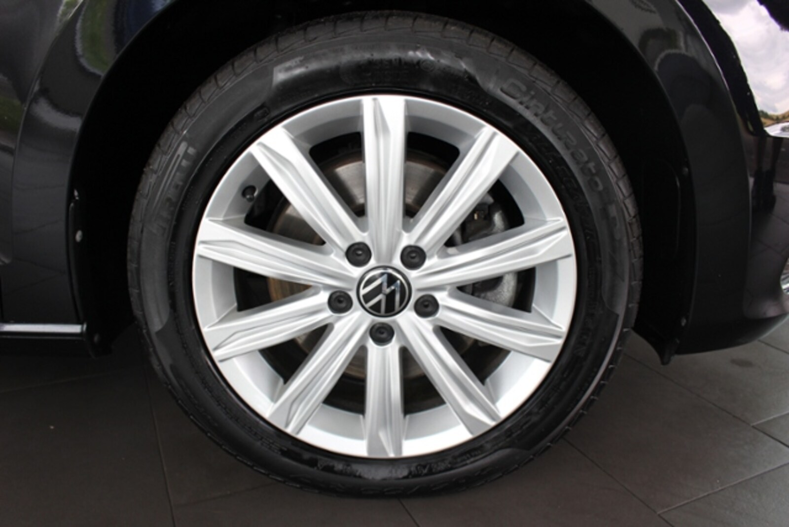 Volkswagen Touran – Bild 17