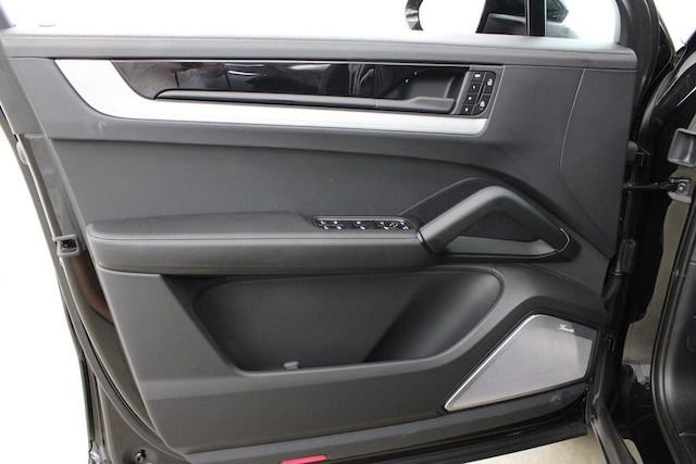 2025 Porsche Cayenne Coup S - Photo 23
