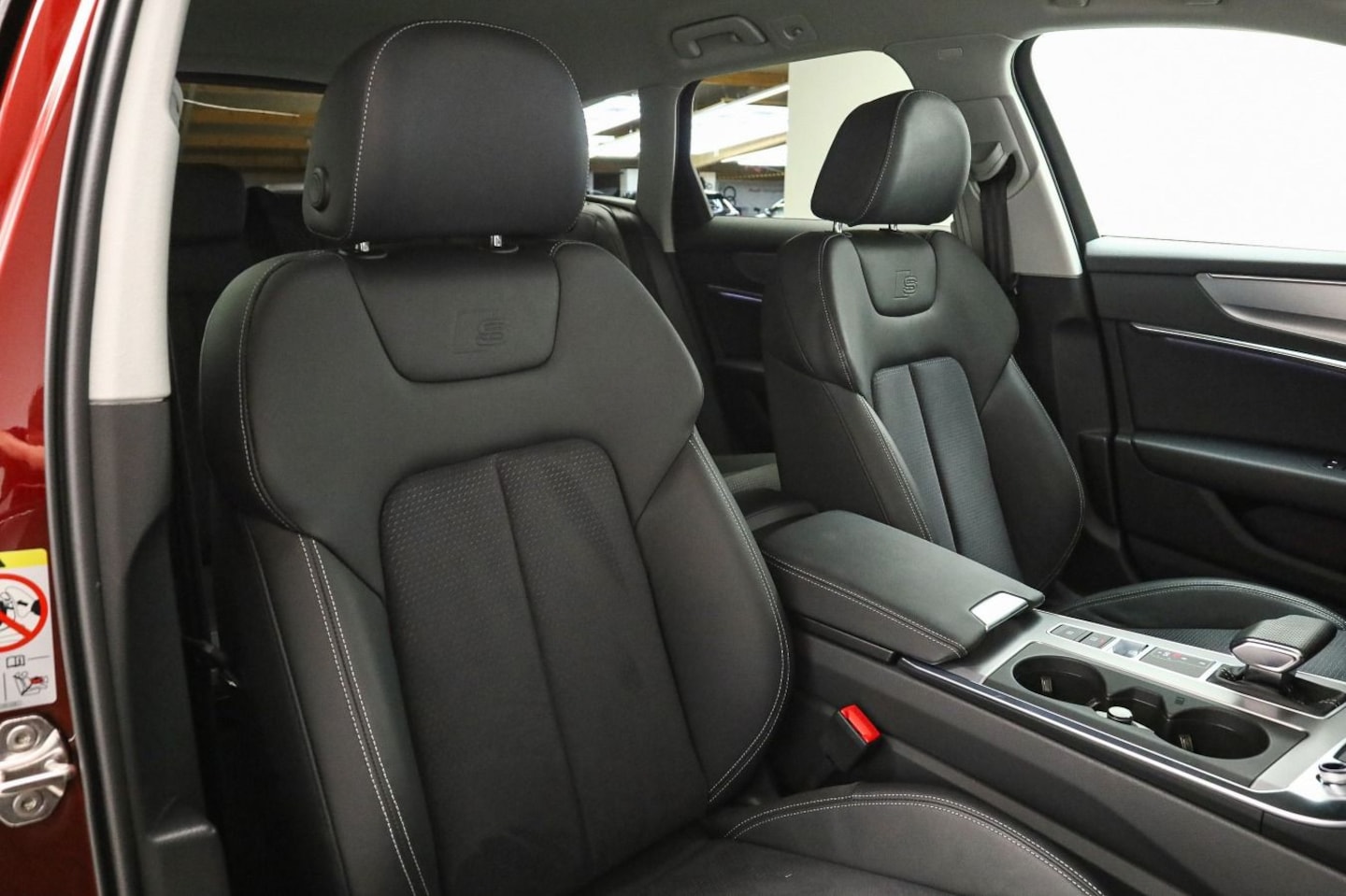 Bild über Audi S6 Avant TDI quattro tiptronic - für weitere Informationen kontaktieren Sie den Audi Partner