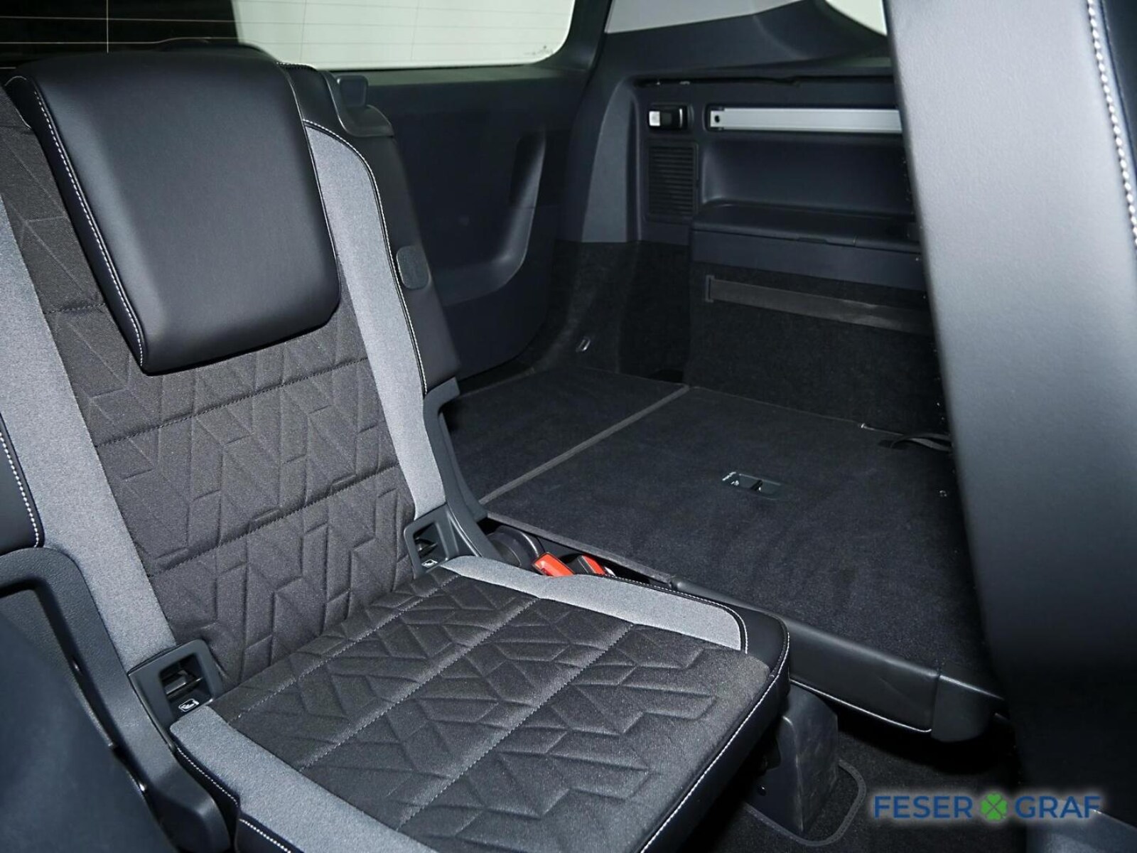 Volkswagen Touran – Bild 6