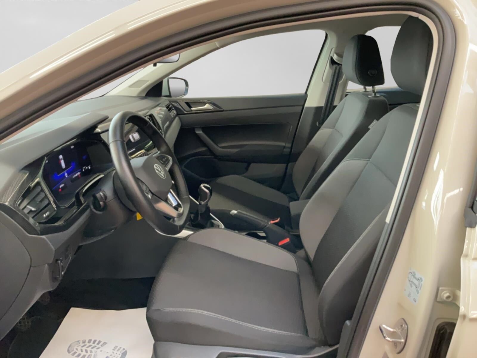 Volkswagen Polo – Bild 8
