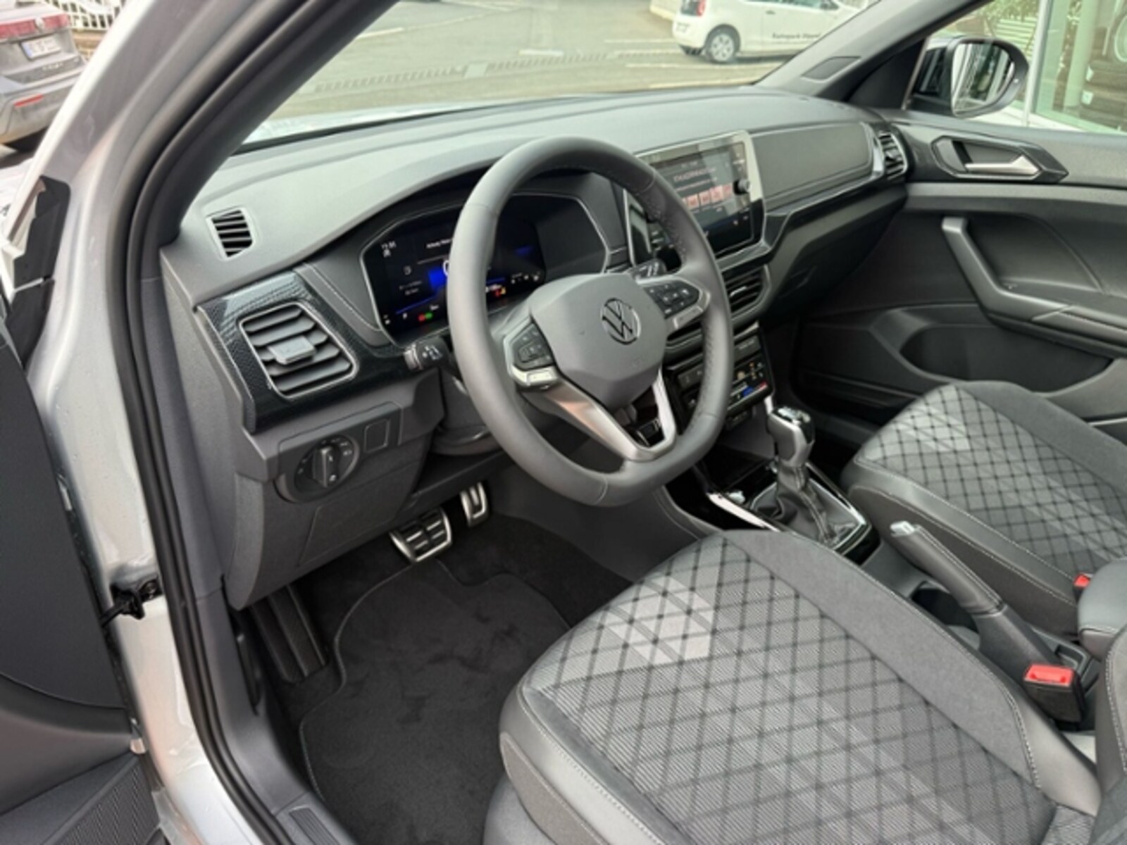 Volkswagen T-Cross – Bild 4