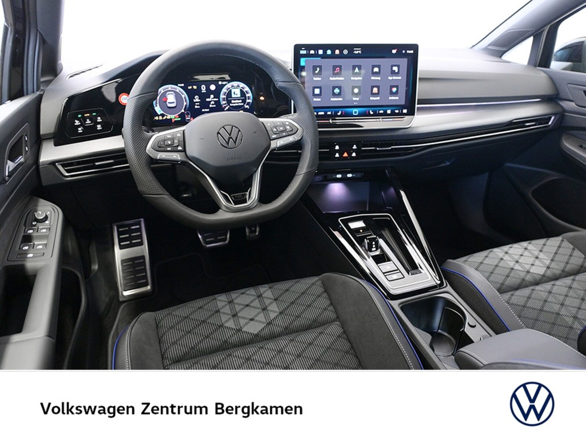 Volkswagen Golf R-Line