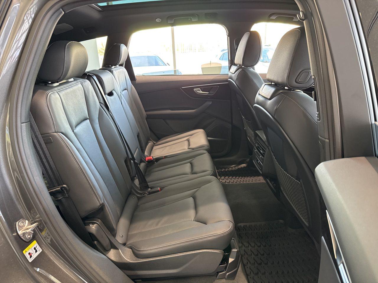 2026 Audi Q7 Premium - Photo 43