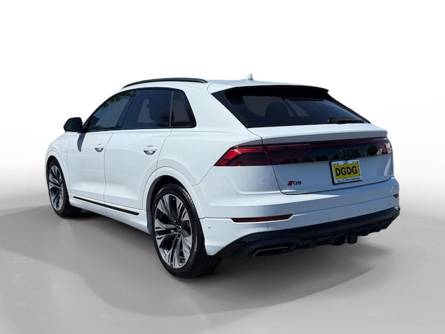 2025 Audi Q8