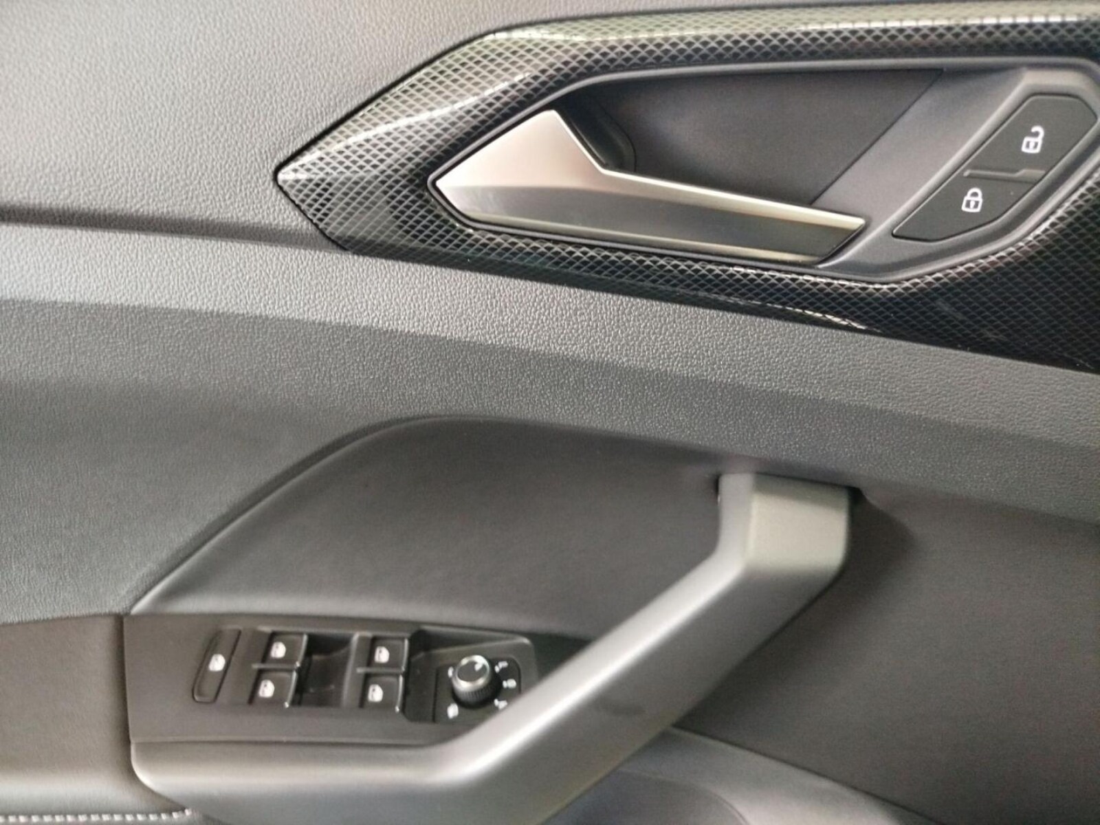 Volkswagen T-Cross – Bild 7