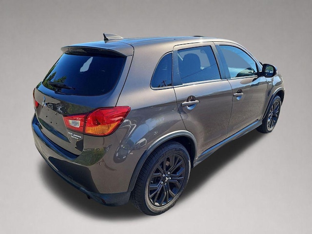 2017 Mitsubishi