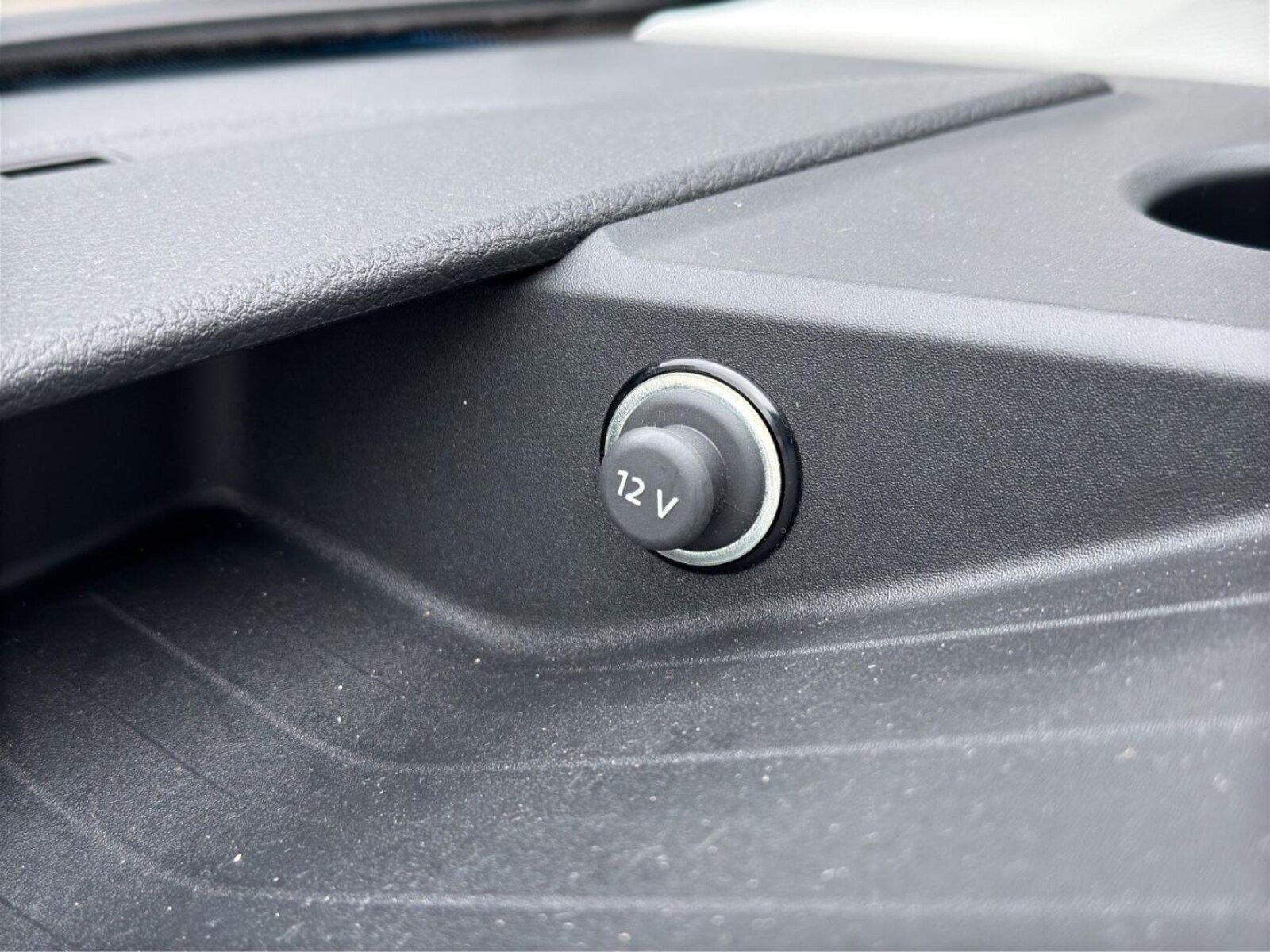 Volkswagen Crafter Kasten mittlerer Radstand – Bild 20