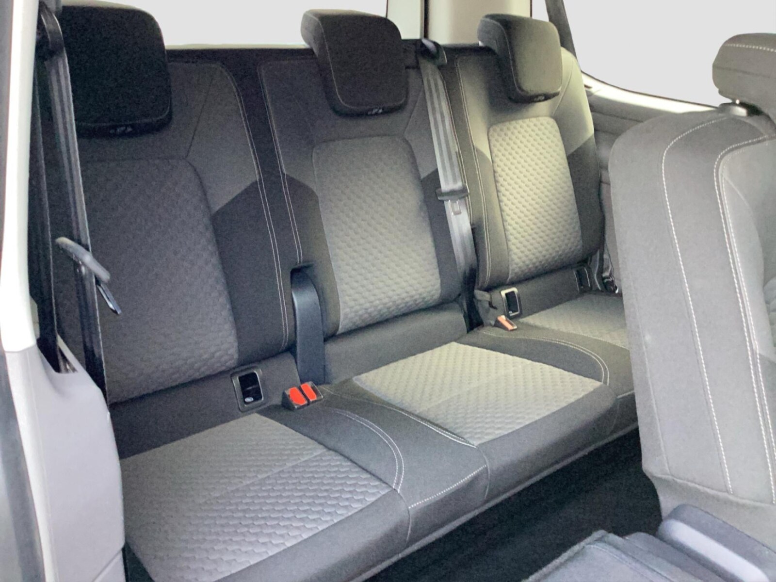 Volkswagen Caravelle – Bild 14