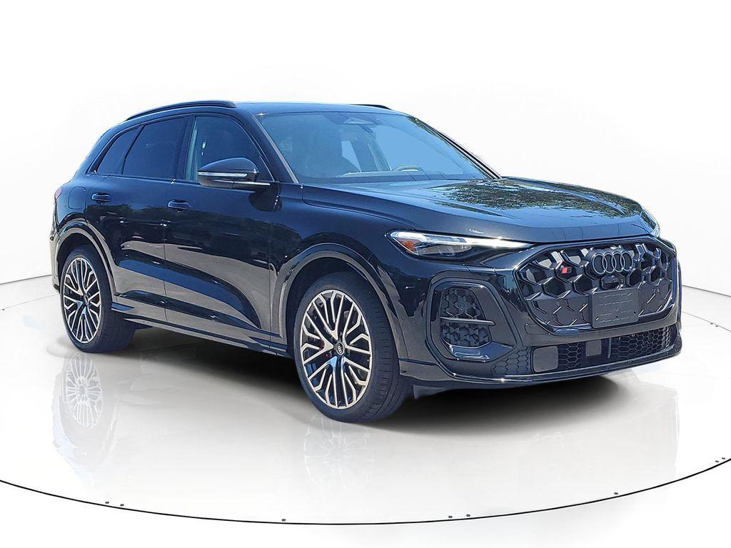 2026 Audi SQ5 Premium Plus quattro's photo