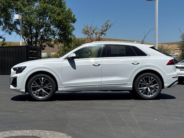 2026 Audi Q8