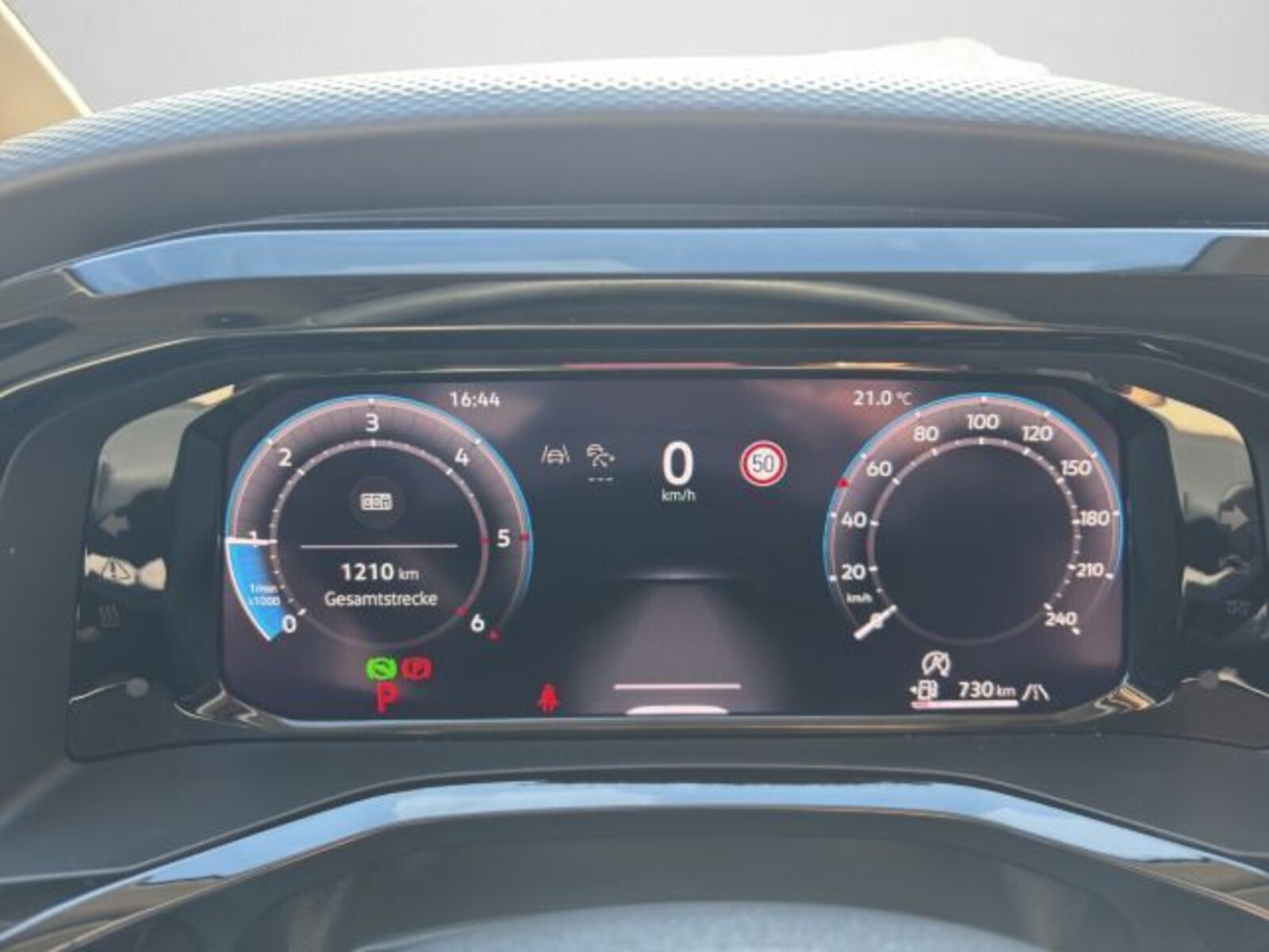 Volkswagen Multivan Langversion – Bild 10