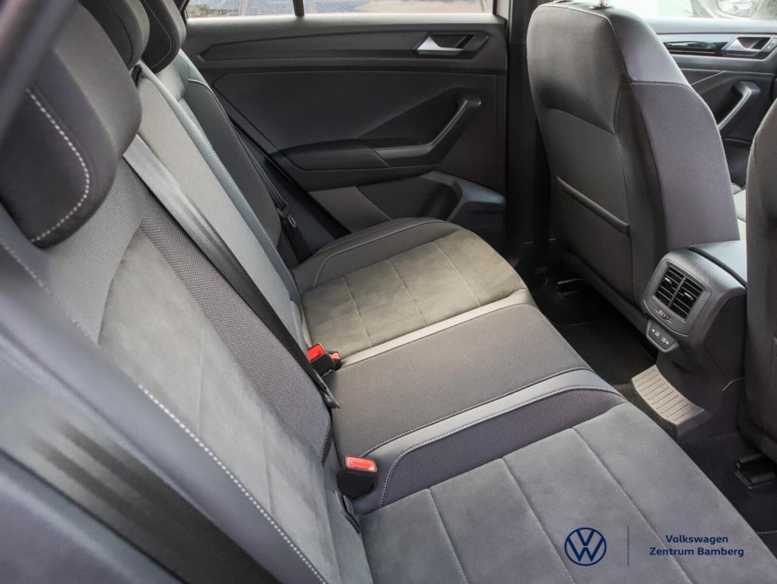 Volkswagen T-Roc – Bild 6