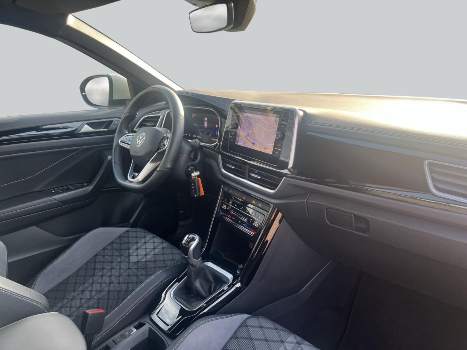 Volkswagen T-Roc – Bild 17