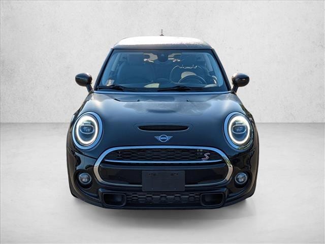2021 MINI