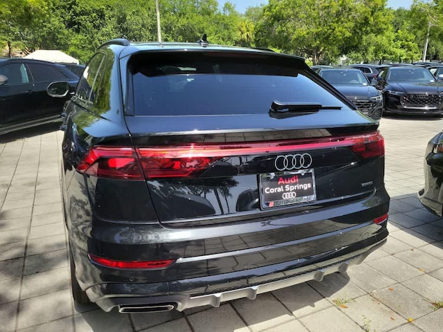 2026 Audi Q8