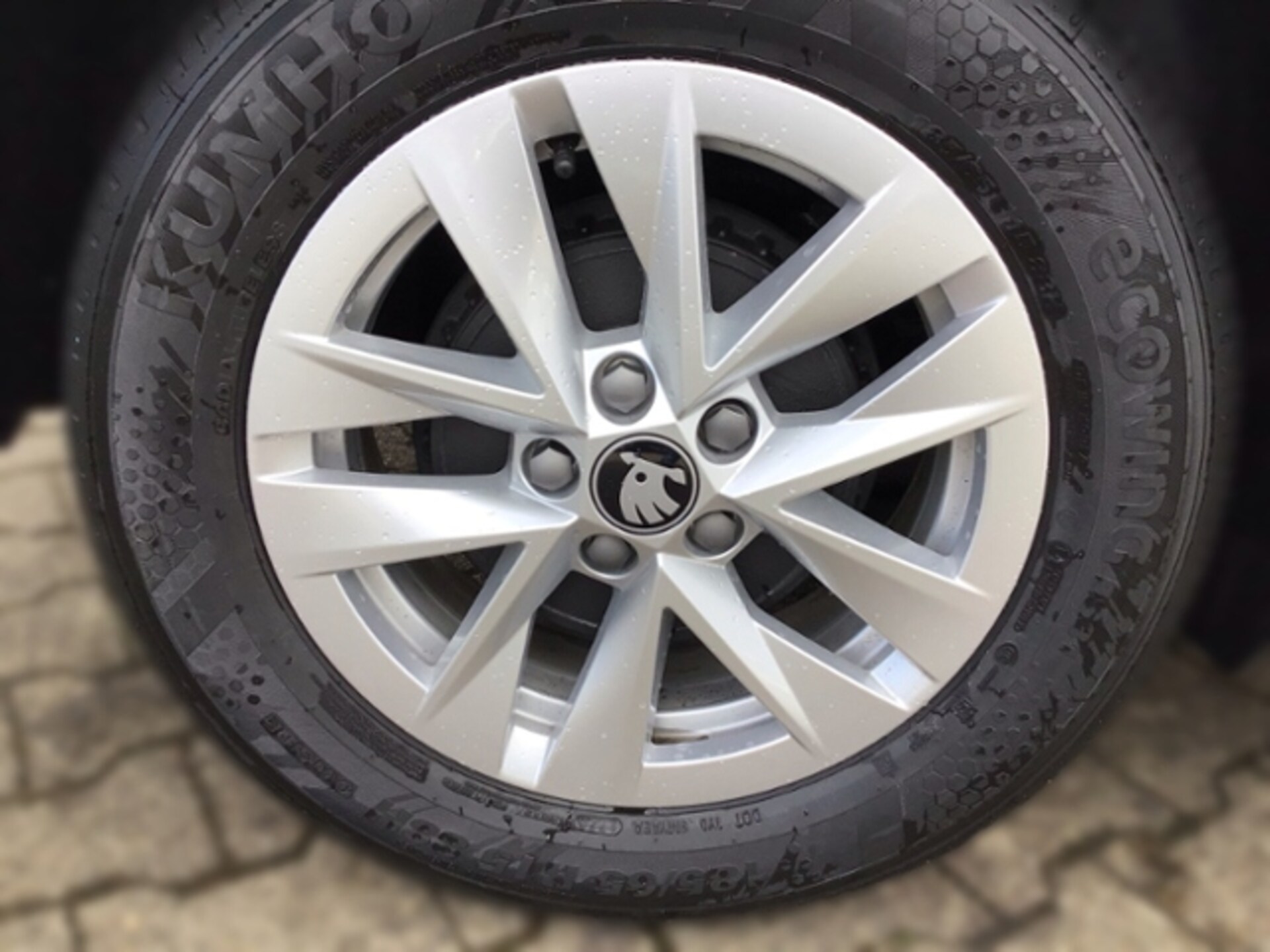 Skoda Fabia Essence