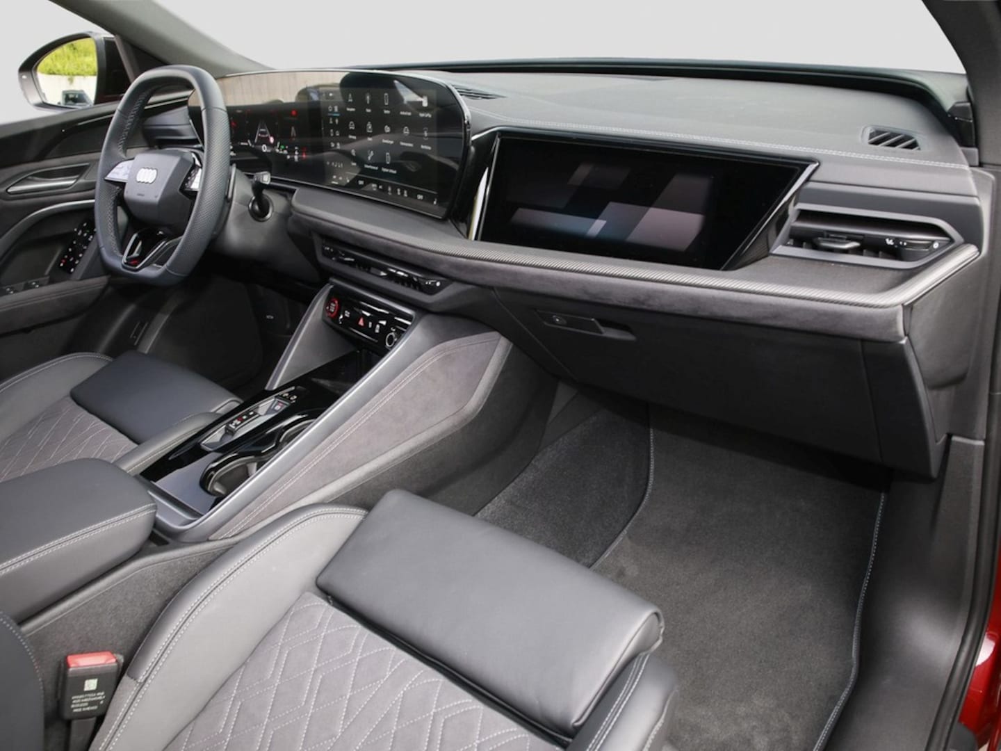Bild über Audi Q5 SUV TDI quattro 150 kW S tronic - für weitere Informationen kontaktieren Sie den Audi Partner