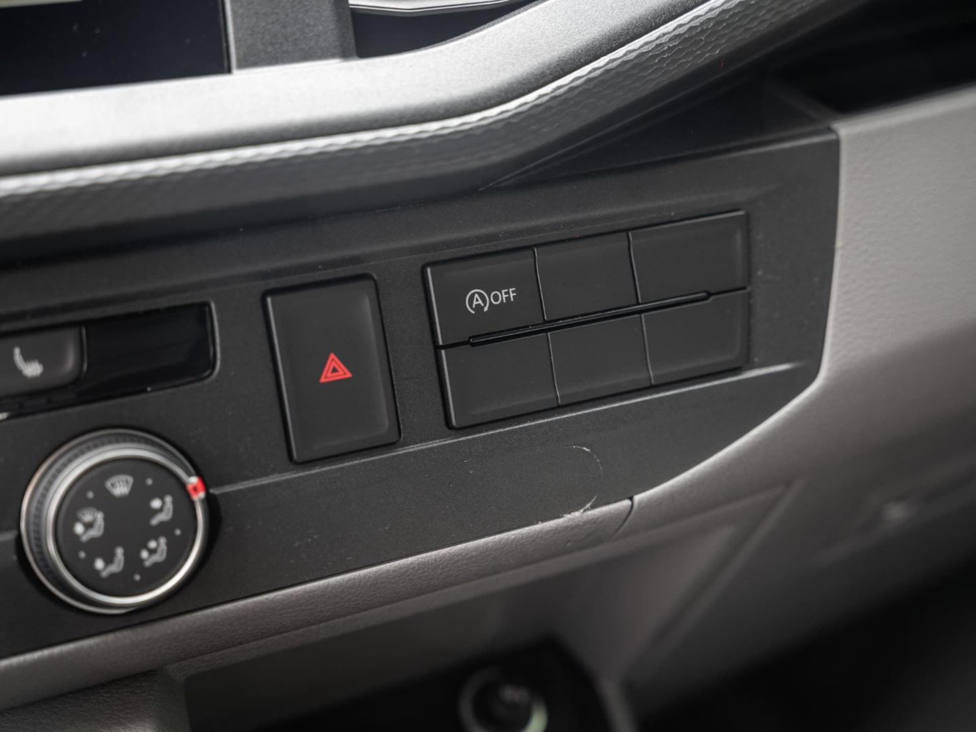Volkswagen T6.1 Transporter Kasten langer Radstand