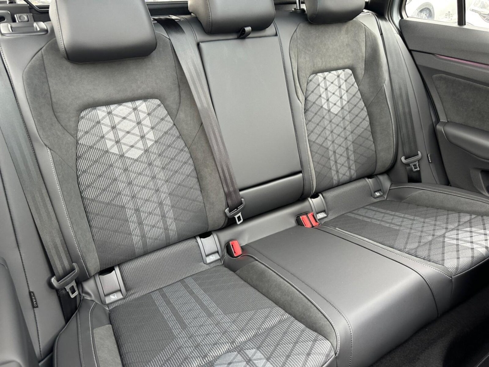 Volkswagen Golf Variant – Bild 10