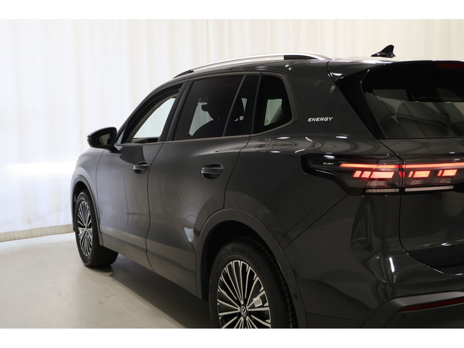 Volkswagen Tiguan – Bild 13